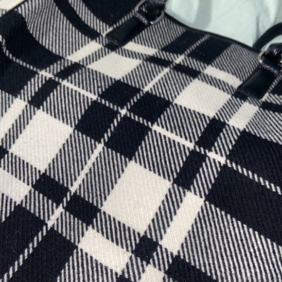 Banana Republic Large Purse - Picture 3 of 8